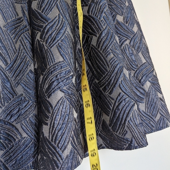 Halston Gray Blue Metallic Tailored Sleeveless Fit Flare Mini Dress V Neck- sz 0 - Picture 10 of 10